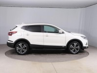Nissan Qashqai  1.2 DIG-T 