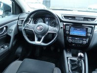 Nissan Qashqai  1.2 DIG-T 