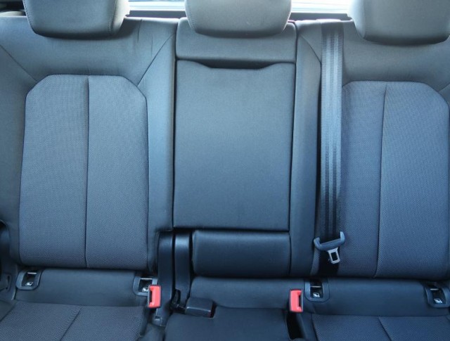 Audi Q3  40 TFSI S line