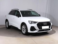 Audi Q3  40 TFSI S line