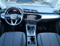 Audi Q3  40 TFSI S line