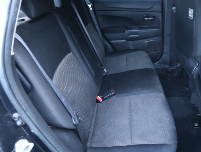 Mitsubishi ASX  1.6 MIVEC 