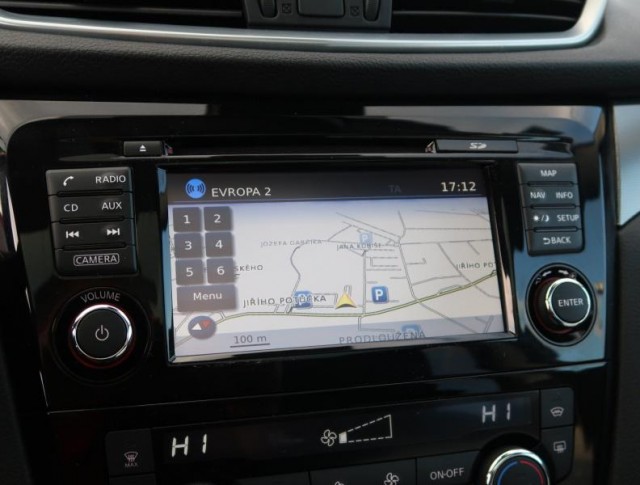 Nissan Qashqai  1.2 DIG-T N-Connecta