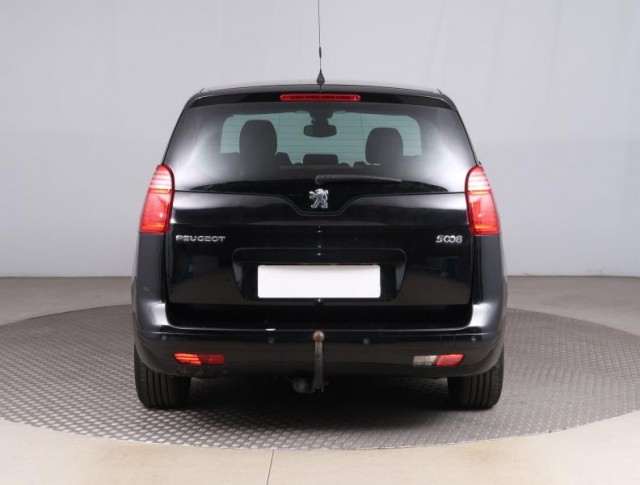 Peugeot 5008  1.6 HDi 