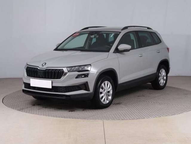 Škoda Karoq  1.5 TSI Fresh