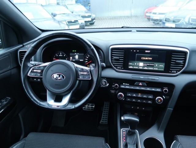 Kia Sportage  2.0 CRDi 