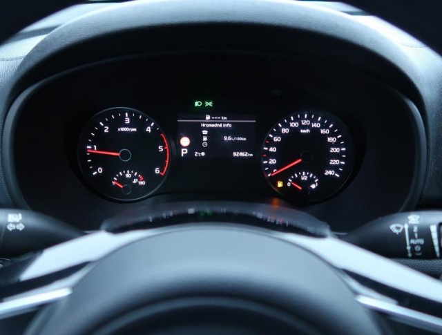 Kia Sportage  2.0 CRDi 