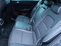 Kia Sportage  2.0 CRDi 