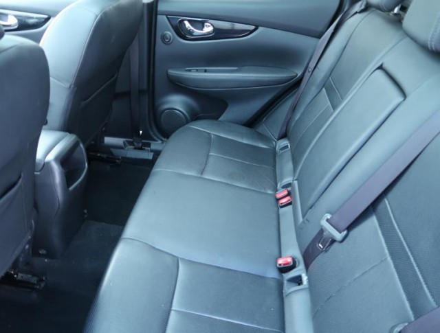 Nissan Qashqai  1.5 dCi 