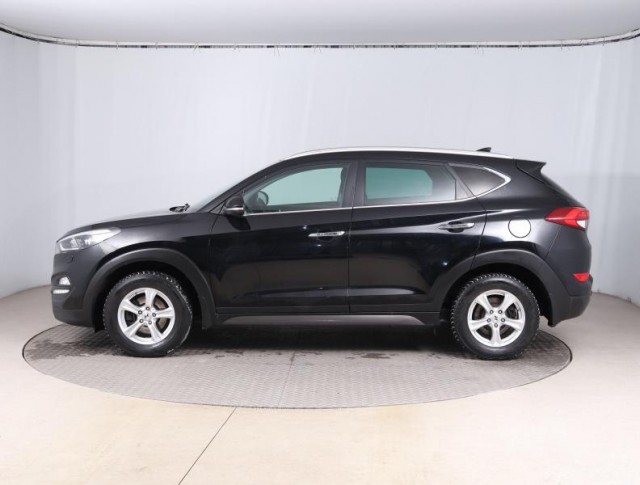 Hyundai Tucson  2.0 CRDi 