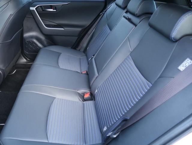 Toyota RAV 4  2.5 Hybrid Selection