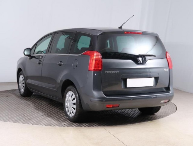Peugeot 5008  1.6 HDi 