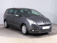 Peugeot 5008  1.6 HDi 