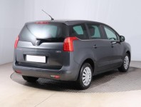 Peugeot 5008  1.6 HDi 