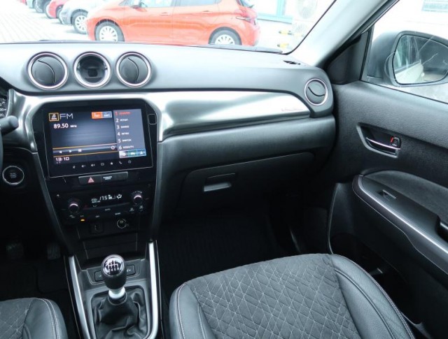 Suzuki Vitara  1.4 BoosterJet Elegance