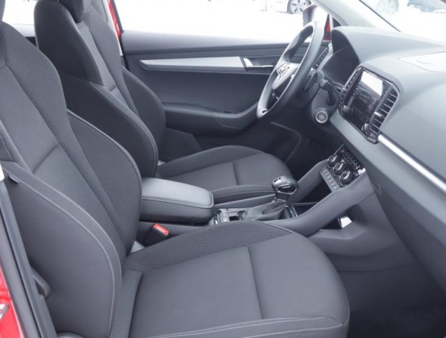 Škoda Karoq  1.5 TSI Fresh