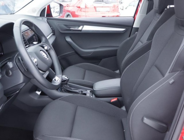 Škoda Karoq  1.5 TSI Fresh