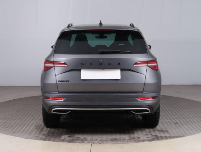 Škoda Karoq  1.5 TSI Sportline