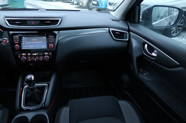 Nissan Qashqai  1.2 DIG-T Comfort