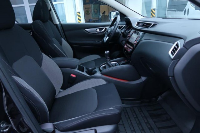 Nissan Qashqai  1.2 DIG-T Comfort