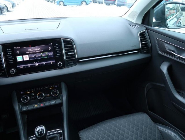 Škoda Karoq  1.5 TSI Style Plus