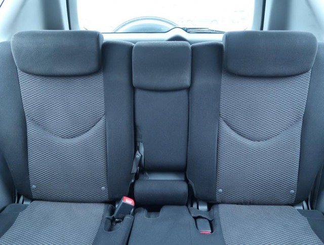 Toyota RAV 4  2.0 VVT-i Selection