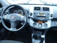 Toyota RAV 4  2.0 VVT-i Selection