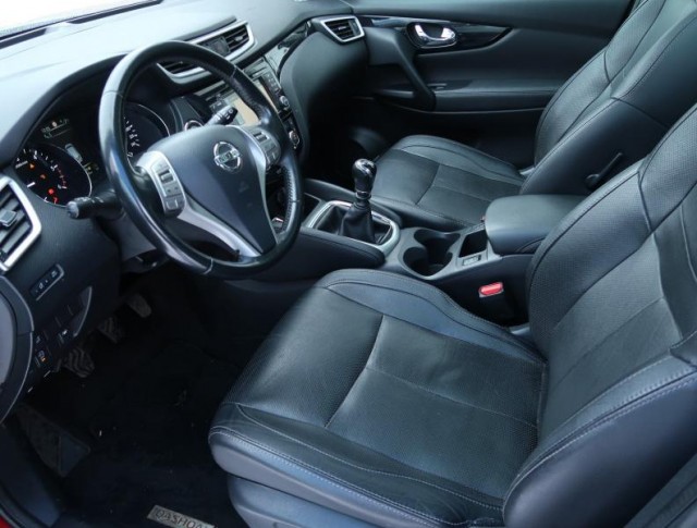 Nissan Qashqai  1.5 dCi 