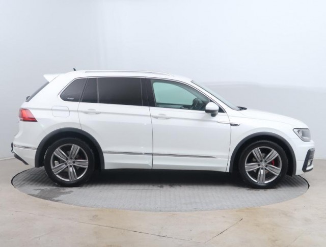 Volkswagen Tiguan  1.4 TSI R-Line