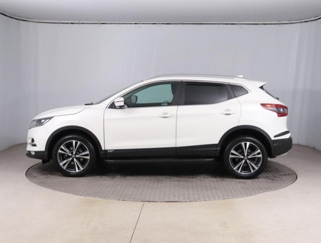 Nissan Qashqai  1.2 DIG-T 