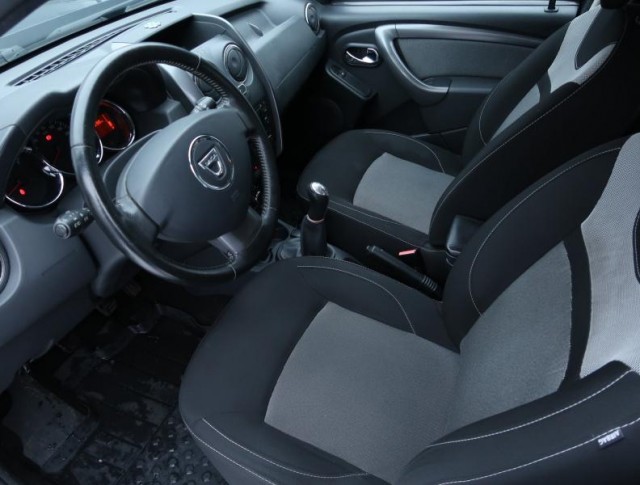 Dacia Duster  1.6 SCe 