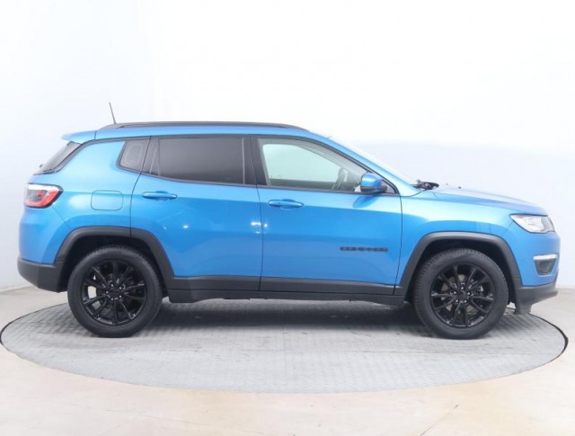 Jeep Compass  1.3 T-GDI Night Eagle