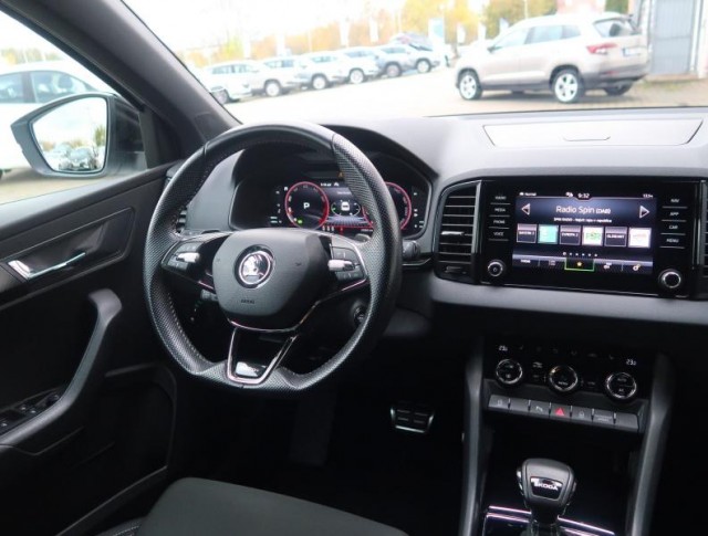 Škoda Karoq  1.5 TSI Sportline