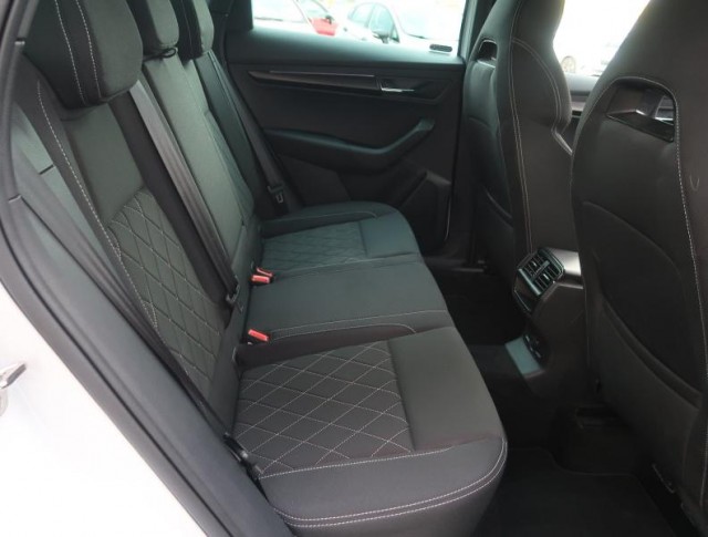 Škoda Karoq  1.5 TSI Sportline