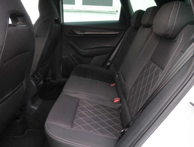 Škoda Karoq  1.5 TSI Sportline