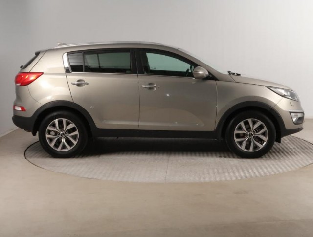 Kia Sportage  1.7 CRDi 