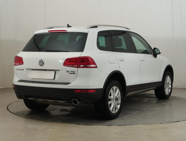 Volkswagen Touareg  3.0 TDI 