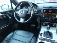 Volkswagen Touareg  3.0 TDI 