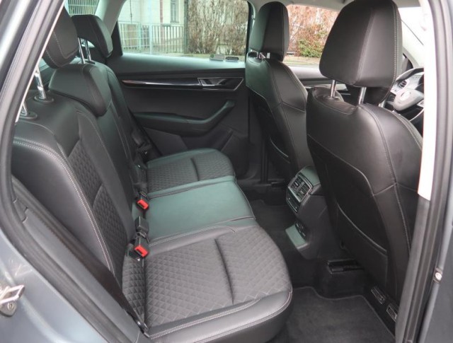 Škoda Karoq  1.5 TSI Style Plus