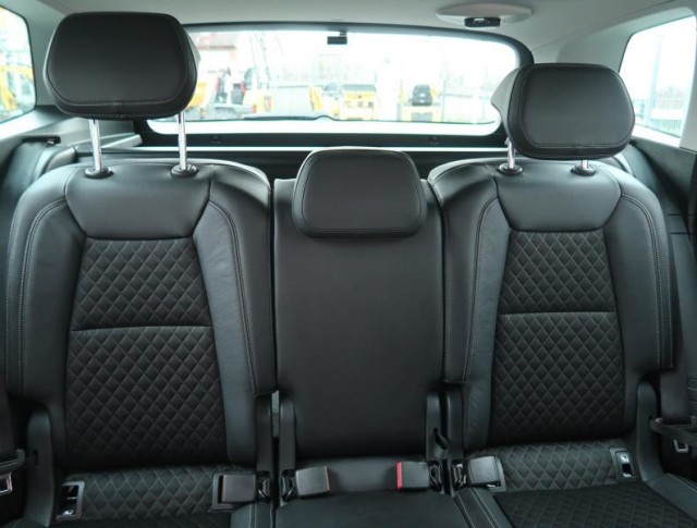 Škoda Karoq  1.5 TSI Style Plus