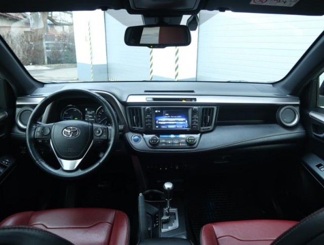 Toyota RAV 4  2.5 Hybrid Selection