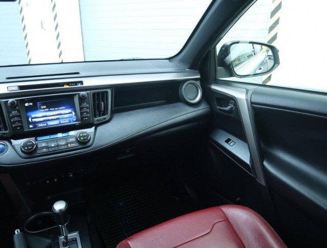 Toyota RAV 4  2.5 Hybrid Selection