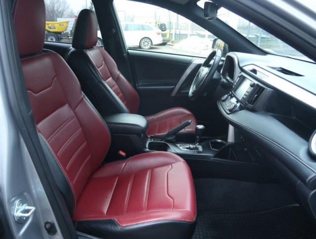 Toyota RAV 4  2.5 Hybrid Selection