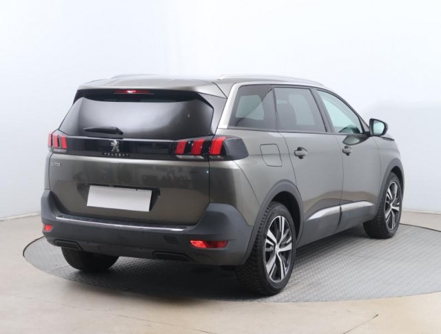 Peugeot 5008  PureTech 130 