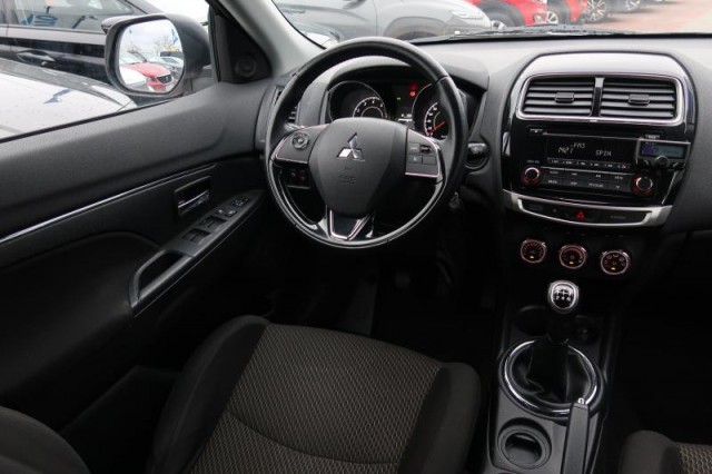 Mitsubishi ASX  1.6 MIVEC 