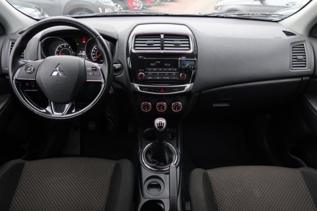 Mitsubishi ASX  1.6 MIVEC 
