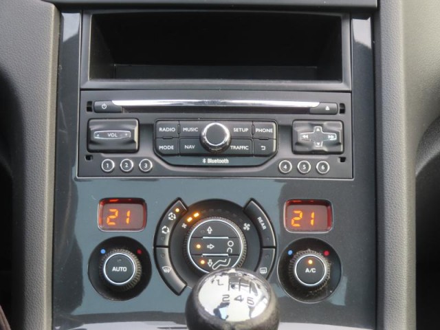 Peugeot 5008  1.6 BlueHDi 