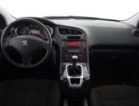 Peugeot 5008  1.6 THP Access