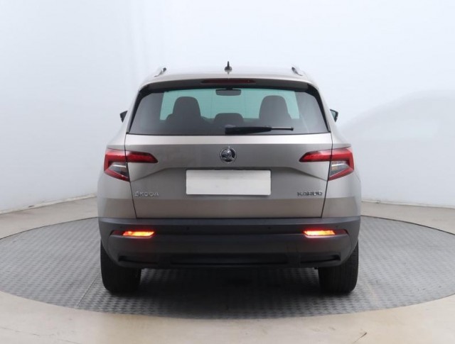 Škoda Karoq  1.5 TSI 