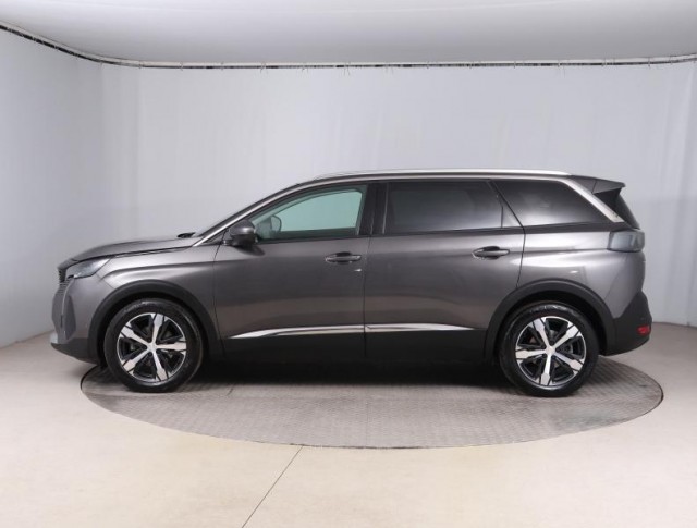 Peugeot 5008  1.5 BlueHDi 